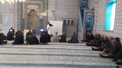 Yerköy İlçe Müftülüğü tarafından, kutsal topraklara gitmeye hazırlanan hacı adaylarına