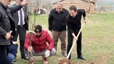 Kırşehir’in Çiçekdağı ilçesinde, doğayı korumak ve çevre bilincini artırmak amacıyla