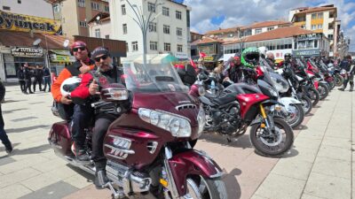 Yozgat’ın Sorgun ilçesinde motosiklet tutkunlarını bir araya getiren anlamlı bir