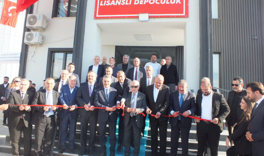 Yozgat’ın Yerköy ilçesinde Esatbeyoğlu Lisanslı Depoculuk Tesisi düzenlenen törenle hizmete