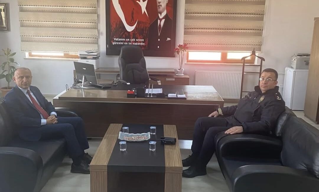 Yerköy İlçe Emniyet Müdürü Ümüt Balcı, İlçe Milli Eğitim Müdürü