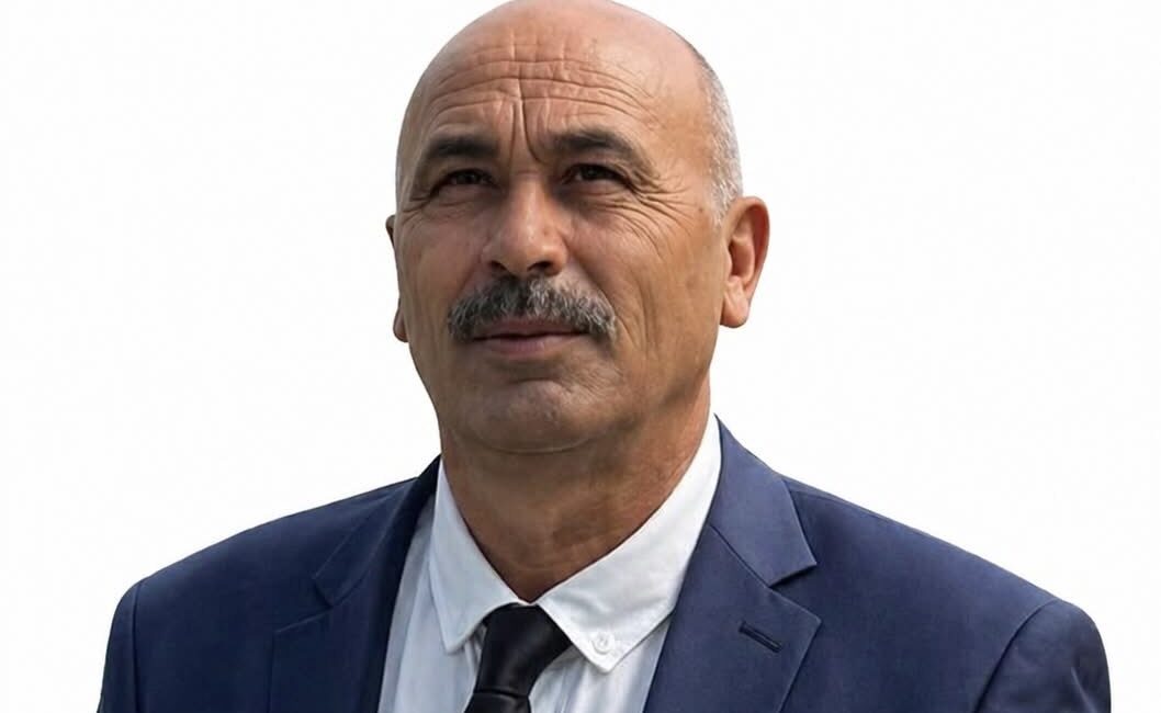 Caferli Köyü nüfusuna kayıtlı, Ofis Mahallesi Muhtarı ve Şefaatli Belediyesi