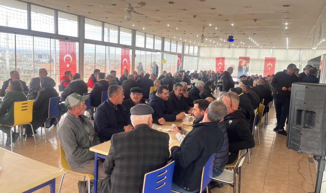 CHP Yerköy İlçe Başkanı Hakan Uyar, Yerköy’de gerçekleştirilen tarım buluşmasına