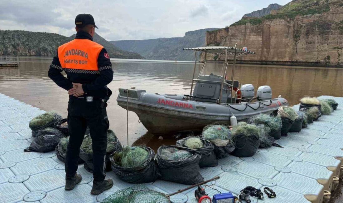 Gaziantep’te Fırat Nehri’nde ağ ile avlanma yasağını ihlal eden 5
