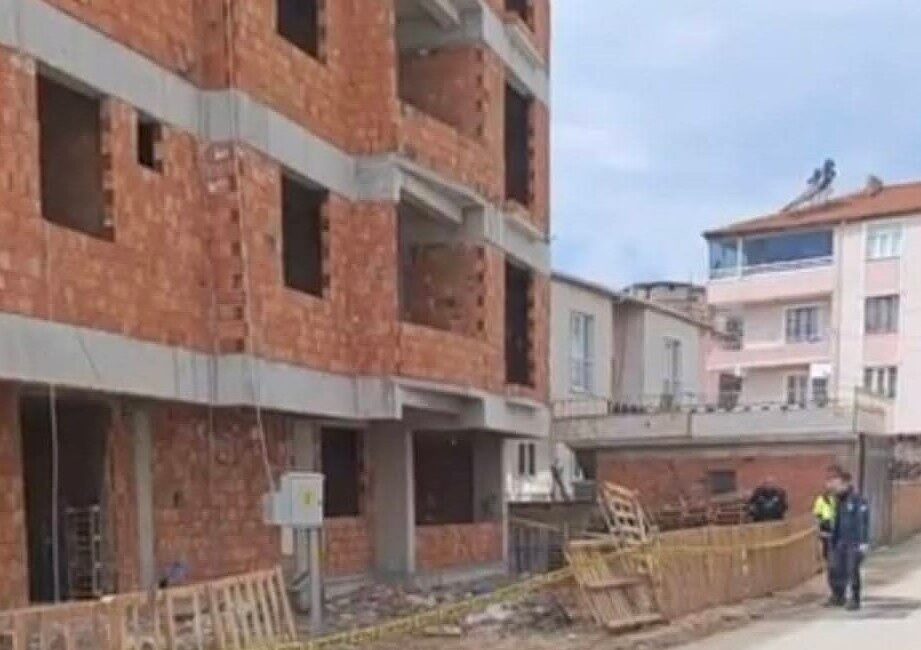 Amasya’nın Suluova ilçesinde bugün meydana gelen acı bir olayda, 3