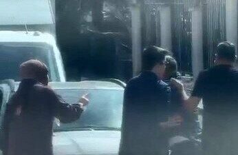 Sincan ilçesine bağlı Yenikent Mahallesi’nde, iki sürücü arasında “yol verme”