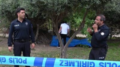 Antalya’nın Konyaaltı ilçesinde, Arapsuyu mahallesinde, ağaçlık alanda bir kişinin cansız