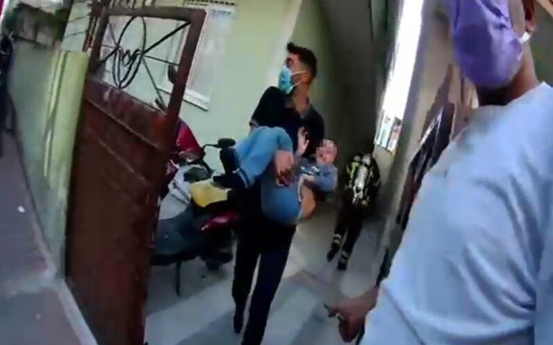 Mersin’de, Kurdalı Mahallesi’nde bulunan 4 katlı bir apartmanın 2. katında