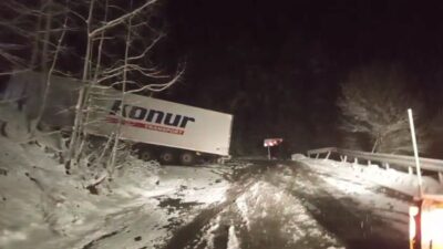 Doğu Anadolu’yu Karadeniz’e bağlayan D-010 karayolunda meydana gelen kaza, Ardahan