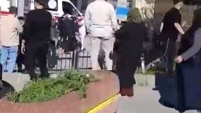 Arnavutköy ilçesinde trafik meselesi yüzünden başlayan anlaşmazlık bıçaklı çatışmaya dönüştü.