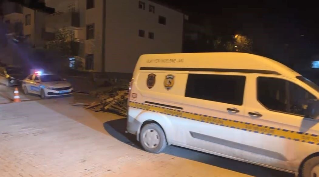 Artvin’in Ardanuç ilçesinde, yaşlı bir adamın evinde meydana gelen talihsiz