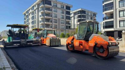 Aydın Büyükşehir Belediyesi, Efeler ilçesinde de yürütülen yol yenileme çalışmalarına