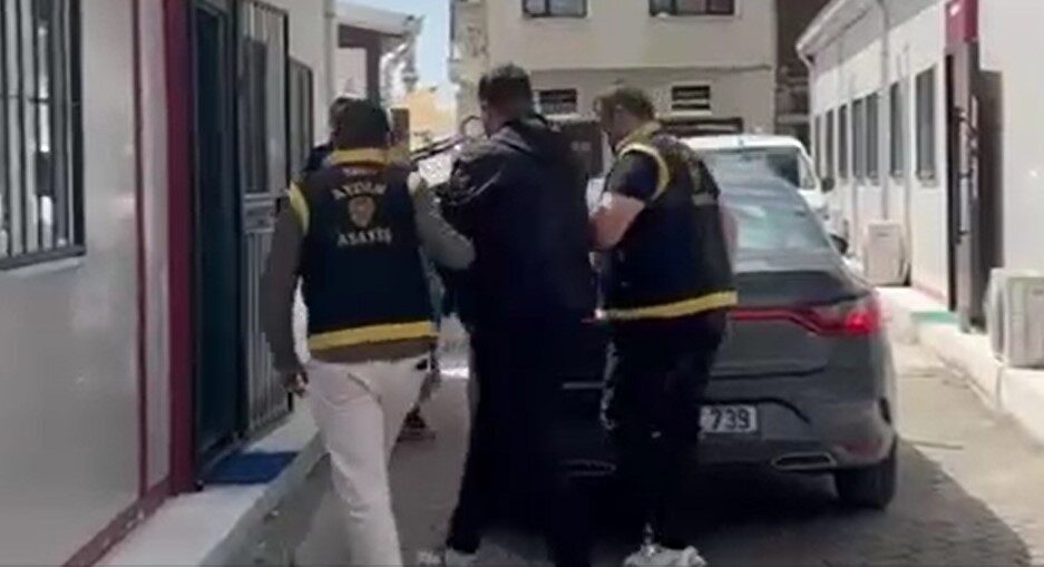 Aydın’da, polis ekipleri tarafından 9 yıl hapis cezasıyla aranan bir