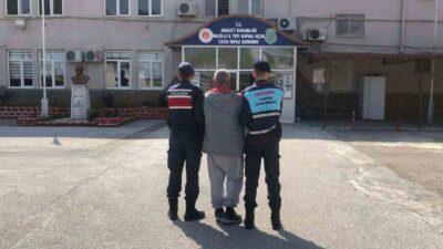 Aydın genelinde jandarma tarafından yürütülen operasyonlar sonucunda farklı suçlardan aranan