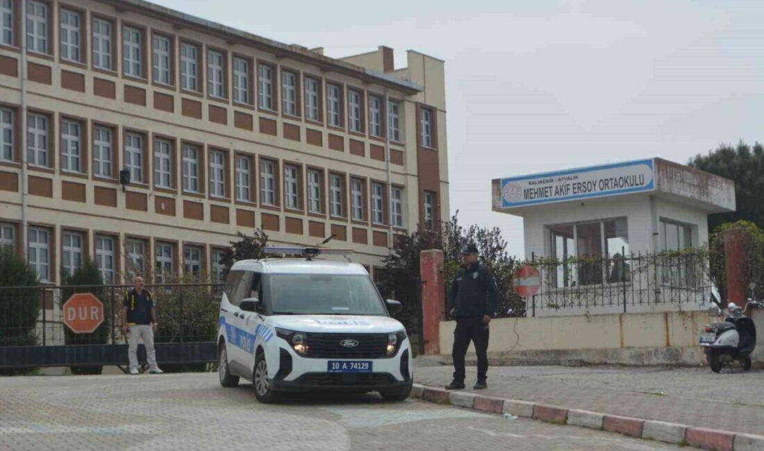 İçişleri Bakanlığı tarafından, Şanlıurfa ve Kahramanmaraş’ta yaşanan saldırıların ardından, ülke