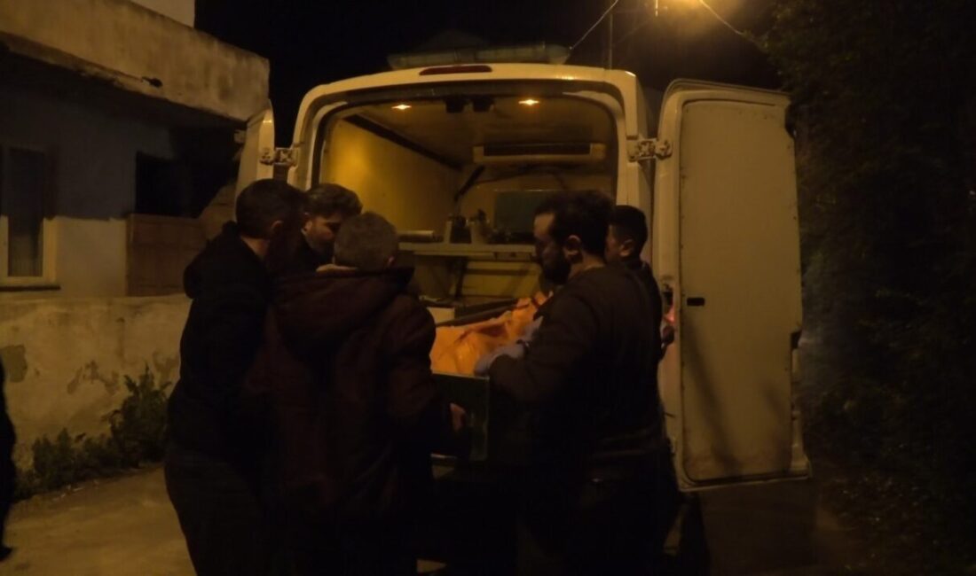 Samsun’un Bafra ilçesinde evinde pompalı tüfekle vurulan bir kişinin hayatını