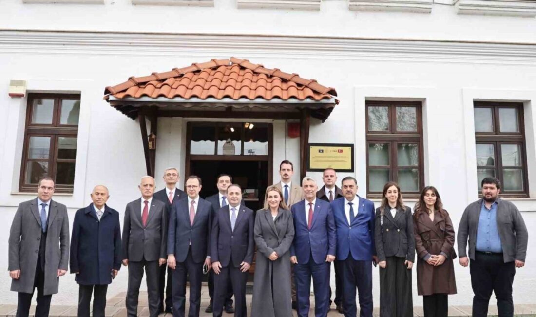 Ticaret Bakanı Ömer Bolat, Kosova’ya resmi bir ziyaret gerçekleştirdi. Bakan