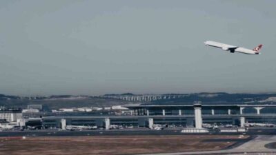 Ulaştırma ve Altyapı Bakanı Abdulkadir Uraloğlu, İstanbul Havalimanı’nda başlayan Eş