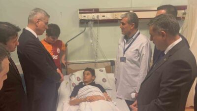 Öğrencileri ziyaret etmek üzere Kahramanmaraş’ta bulunan Ayser Çalık Ortaokulu’na gelen