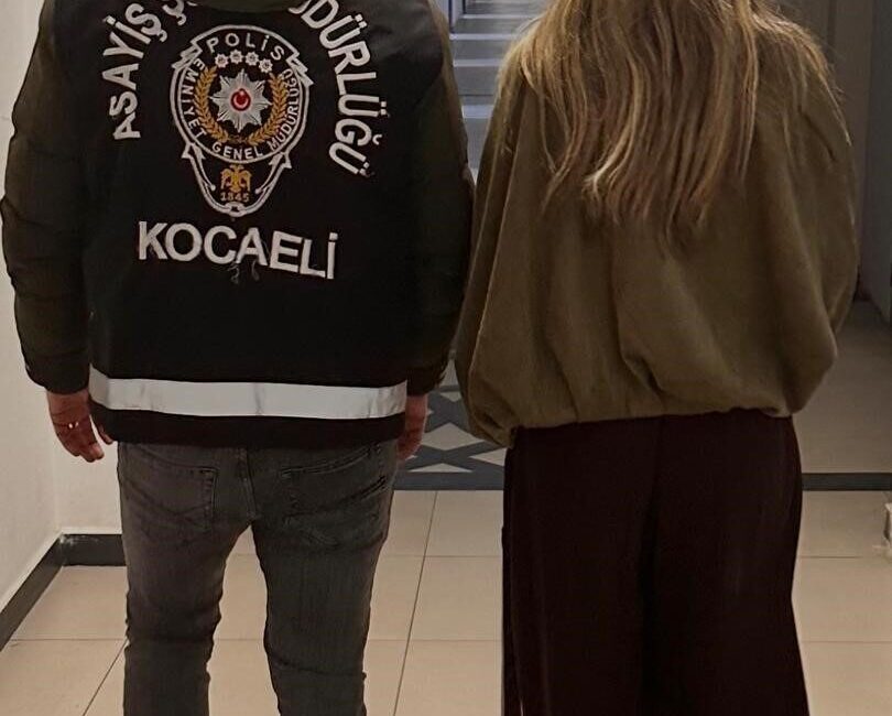 Kocaeli’de bir kadın, başkasına ait banka veya kredi kartının izinsiz