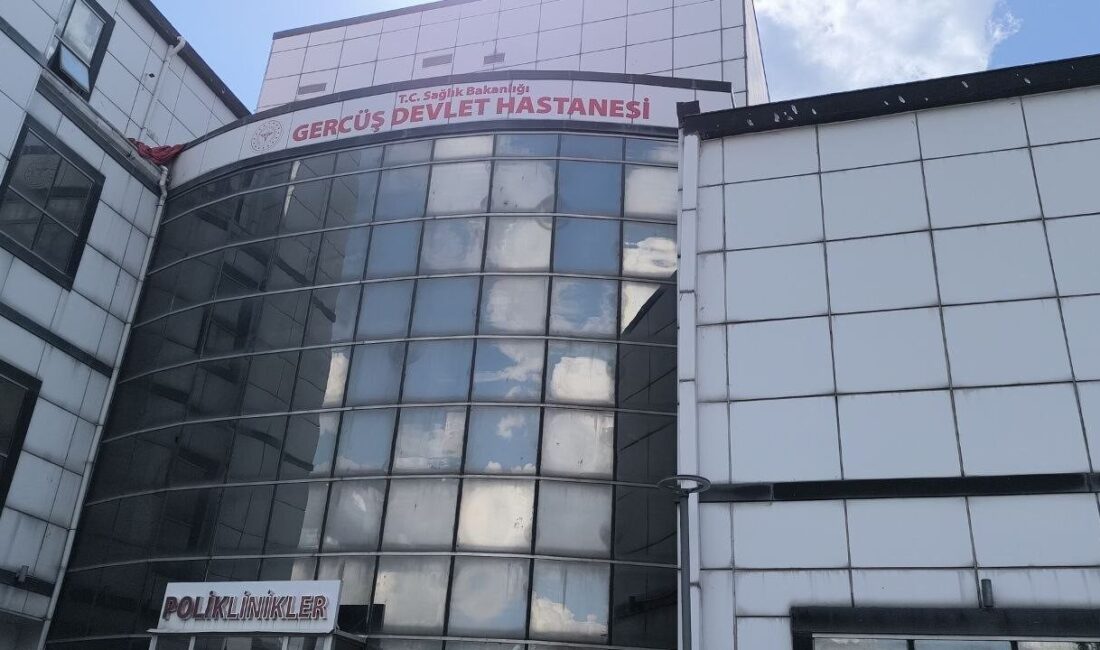 Batman’ın Gercüş ilçesinde bir vatandaş, kaynak işlemi sırasında elektrik akımına