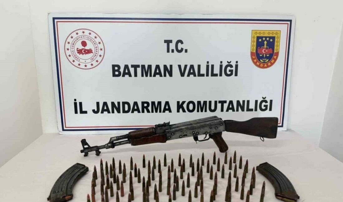 Batman’da gerçekleştirilen ruhsatsız silah operasyonu kapsamında yakalanan 2 kişi tutuklanarak