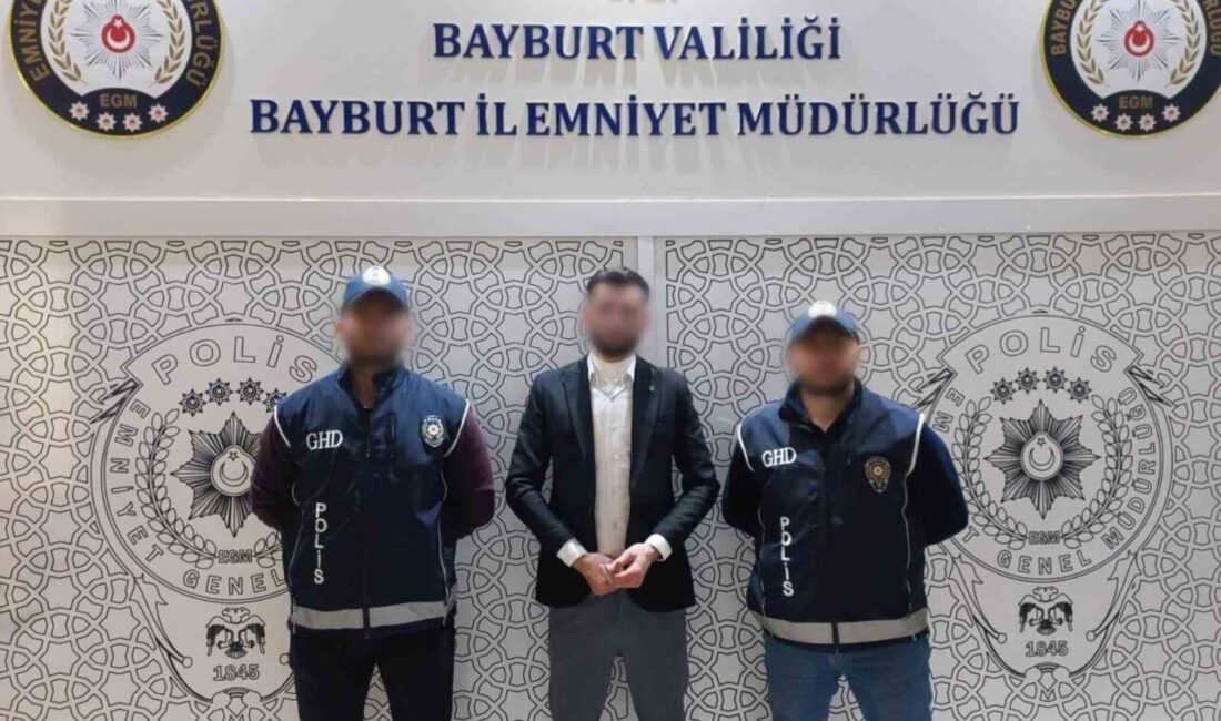 Bayburt’ta düzenlenen operasyonda, Göçmen Kaçakçılığıyla Mücadele ve Hudut Kapıları Şube