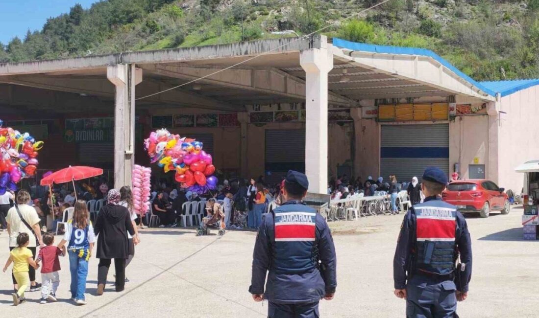 Bilecik’te bulunan Söğüt ilçesine bağlı Çaltı Köyü’nde düzenlenen Hıdırellez Şenliği,