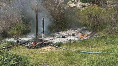 Söğüt ilçesindeki otluk alanda meydana gelen yangın kısa sürede kontrol