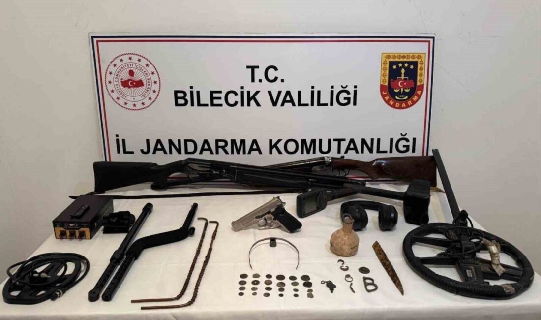 Bilecik’in Söğüt ilçesinde jandarma ekipleri tarafından gerçekleştirilen operasyonlarda, 35 tarihi