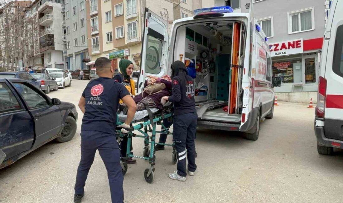 Bilecik’te meydana gelen trafik kazasında, 2 otomobil karıştı ve sonucunda