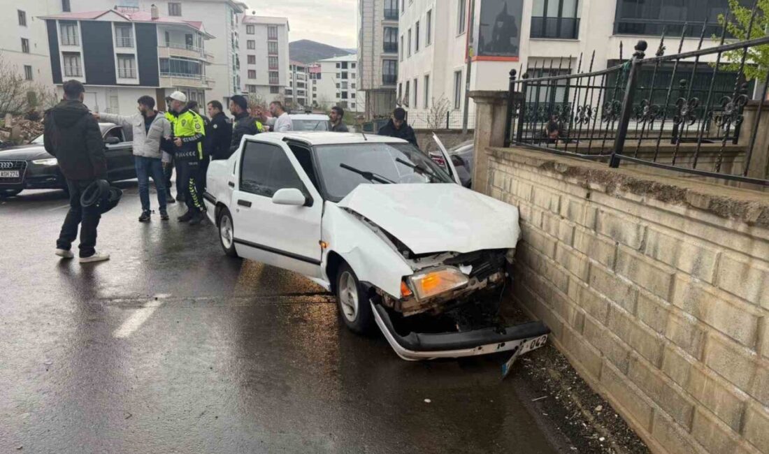 Bingöl’de meydana gelen trafik kazasında 2 kişi yaralandı. Kazanın, Bingöl