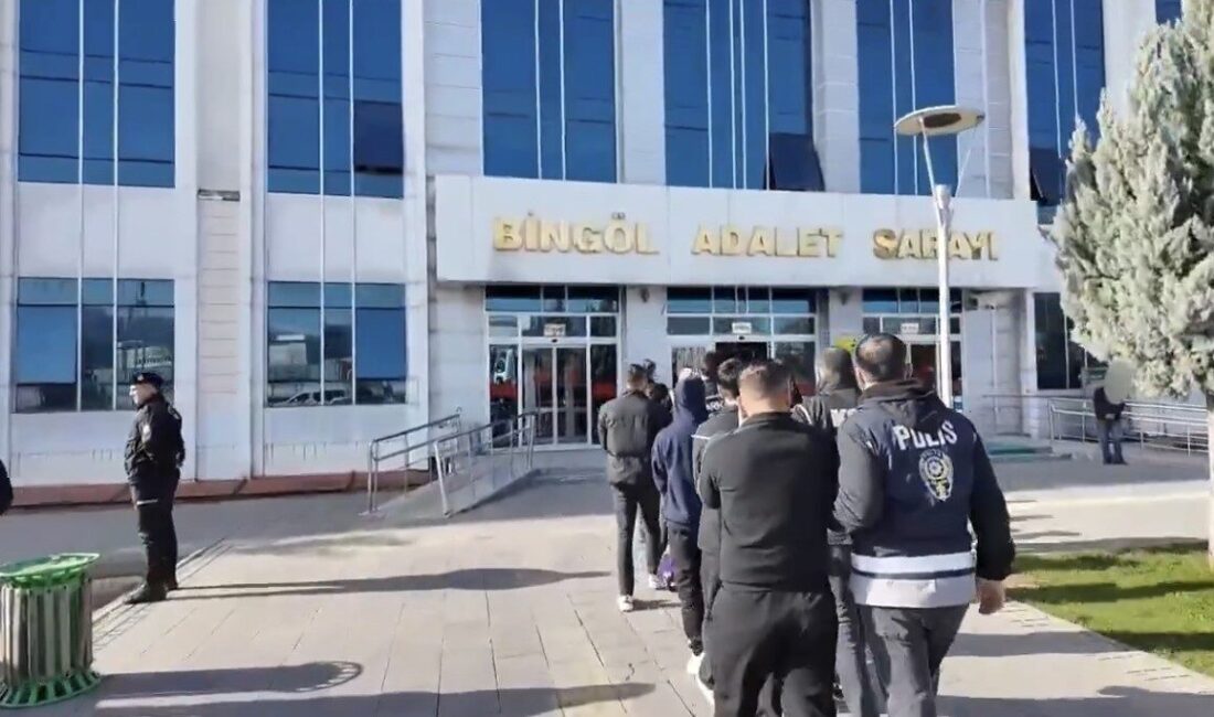 Bingöl ilinde polis tarafından gerçekleştirilen yasa dışı bahis operasyonunda 5