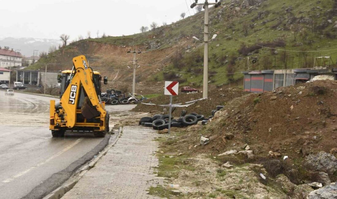Bitlis’te, kar yağışının ardından gelen şiddetli yağmur sonrasında aynı bölgede