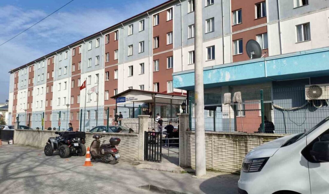 Bolu’da bir öğrenci yurduna Jandarma ekipleri tarafından düzenlenen uyuşturucu operasyonunda