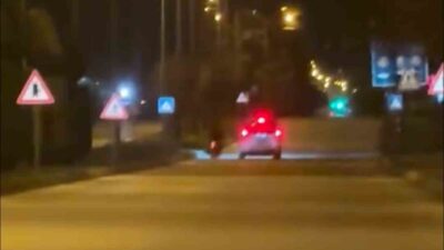 Bolu’da plakasız bir motosiklet sürücüsü, polis ekiplerinin ”dur” ihtarına uymayarak