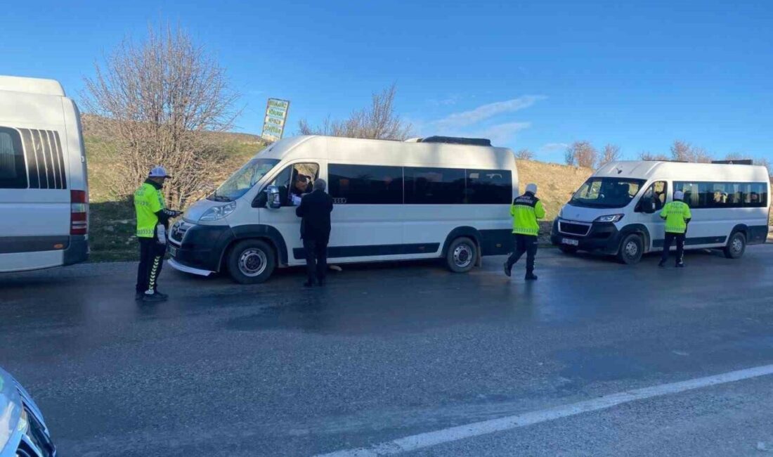 Bozkır ilçesinde, öğrencilerin güvenli bir şekilde okullarına ulaşmalarını sağlamak amacıyla