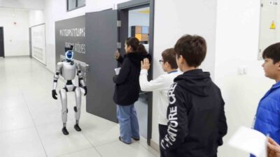 Canik Özdemir Bayraktar Keşif Kampüsü’nde düzenlenen Deneyap Teknoloji Atölyesi Öğrenci