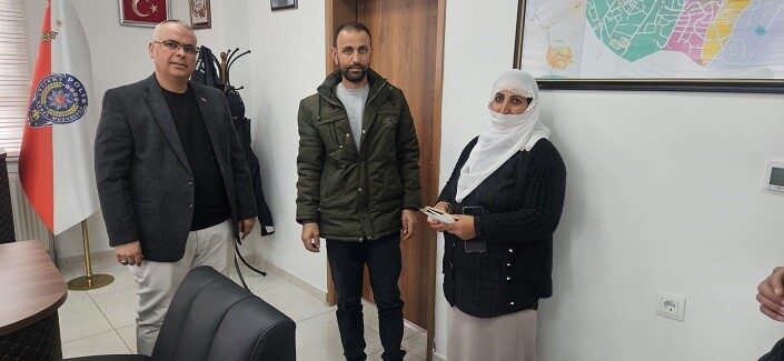 Muş’un Bulanık ilçesinde yaşayan Mehmet Güneş, kaybettiği çantayı içinde para,