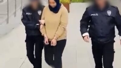Bursa’nın Osmangazi ilçesinde mahkumiyet kararı bulunan 2 kişi, polis ekipleri