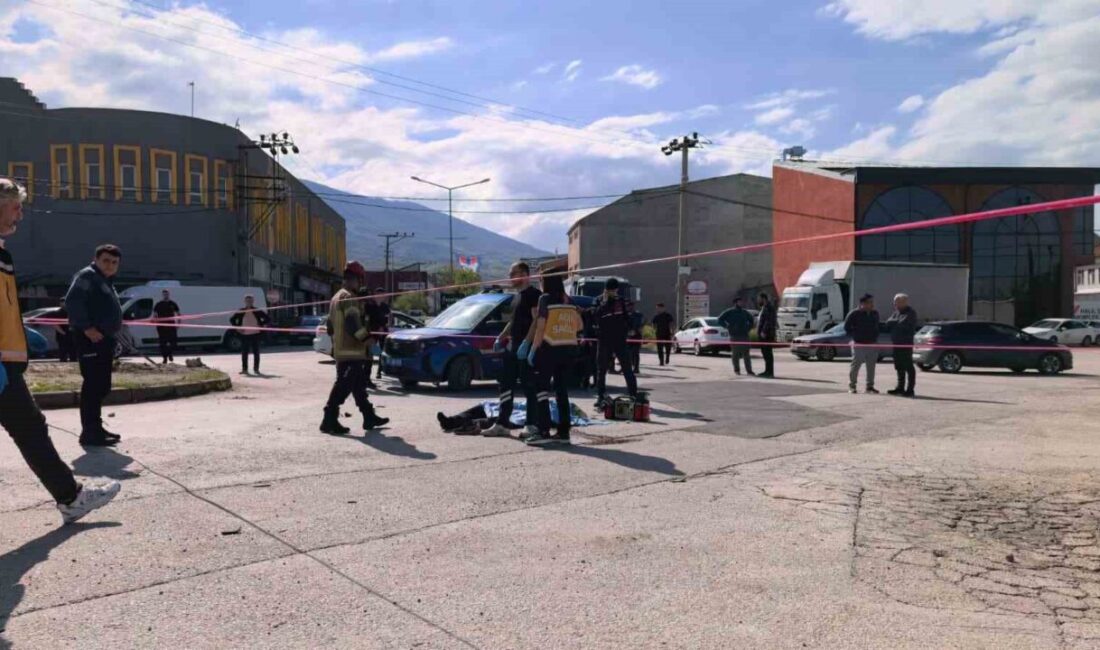 Bursa’nın İnegöl ilçesinde meydana gelen trafik kazasında, yokuş aşağı giden