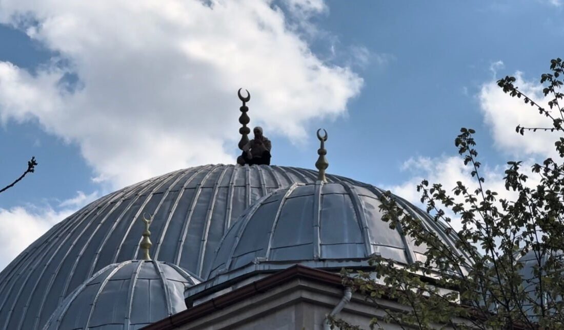Denizli’nin Pamukkale ilçesinde, Zeytinköy Mahallesi’nde bulunan Zeytinköy Merkez Camii’nde dram
