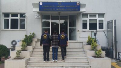 Çanakkale’de jandarma ekiplerinin yürüttüğü operasyonlar sonucunda, çeşitli suçlardan aranan 15
