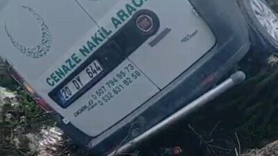 Sivas-Erzincan karayolunda, Sivas’ın İmranlı ilçesi Yazıköy yakınlarında meydana gelen bir