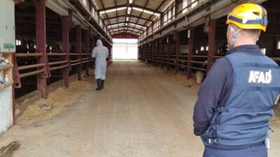 Çorum’daki bir çiftlikte meydana gelen gaz sızıntısı olayında, bir işçi