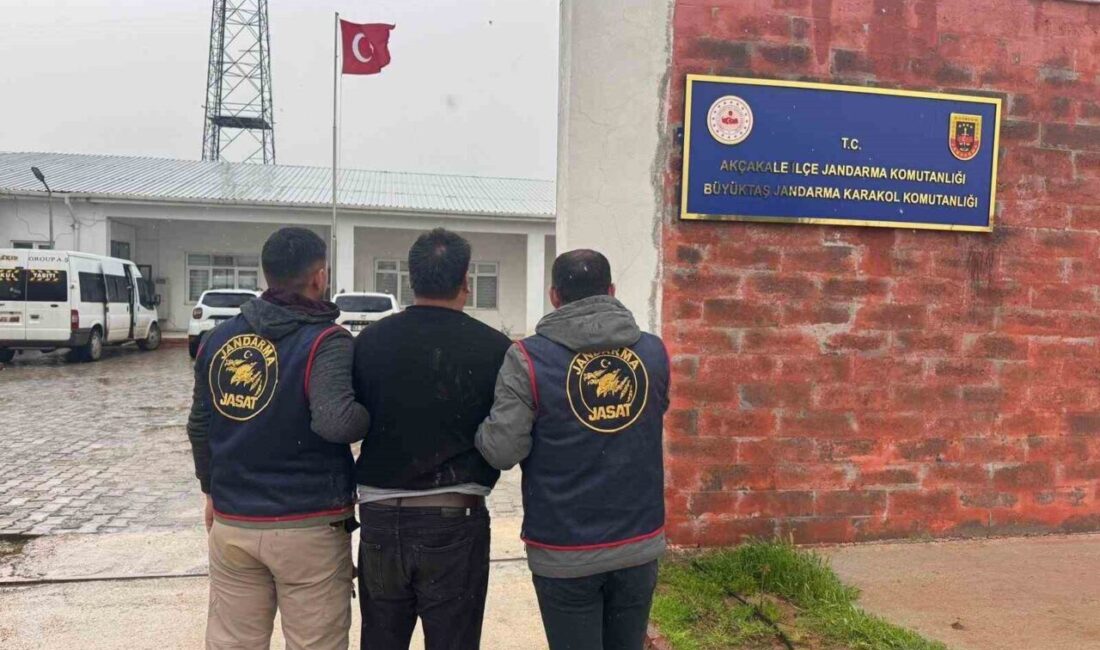Şanlıurfa’nın Akçakale ilçesinde uzun süredir kasten adam öldürme suçuyla aranan