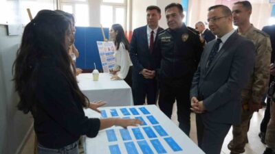 Şırnak’ın Cizre ilçesinde gençlerin geliştirdiği projeler, 4006 TÜBİTAK Bilim Fuarı’nda