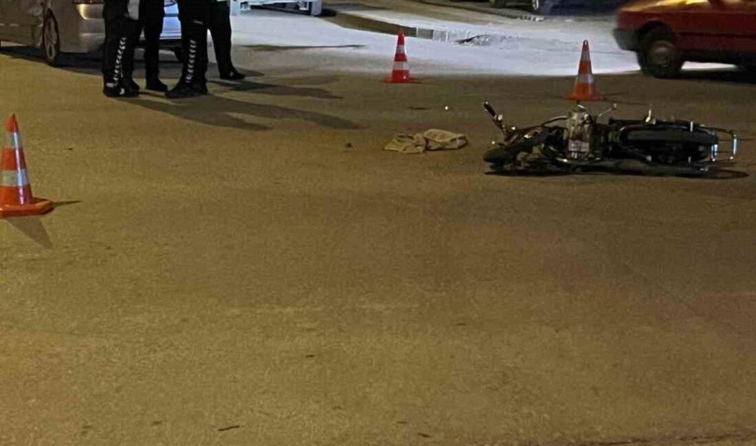 Çorum’da meydana gelen trafik kazasında motosiklet sürücüsü ağır yaralandı. Kaza,