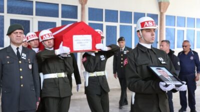 Denizli’nin bir sakin olan 73 yaşındaki Kıbrıs Gazisi Mustafa Kürkçü,