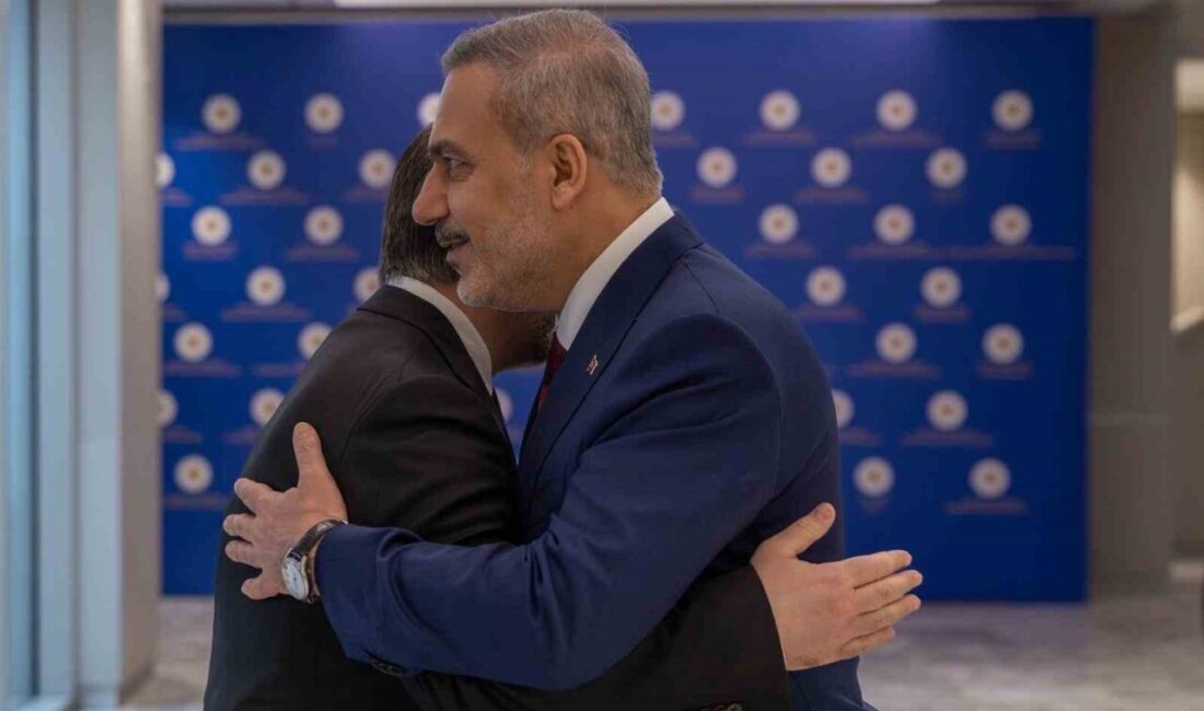 Türkiye’nin Dışişleri Bakanı Hakan Fidan, Suriye Dışişleri Bakanı Esad Hasan